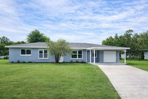Propiedad comercial en Cocoa, Florida 4 dormitorios, 77.76 m2 № 2098750