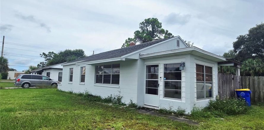Villa ou maison à Rockledge, Floride 2 chambres, 80.27 m2 № 1904647