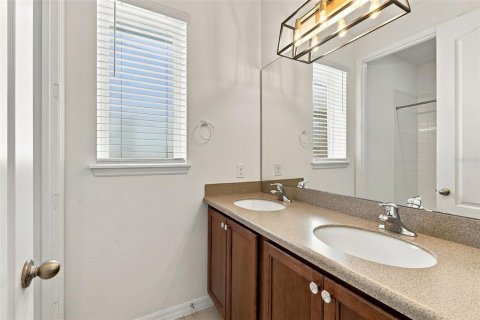 Villa ou maison à vendre à Orlando, Floride: 3 chambres, 182.27 m2 № 2408084 - photo 9