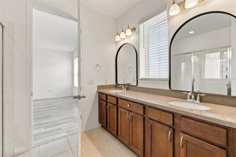 Villa ou maison à vendre à Orlando, Floride: 3 chambres, 182.27 m2 № 2408084 - photo 5