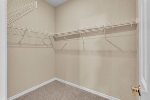 House in Davenport, Florida 3 bedrooms, 188.5 sq.m. № 1873545 - photo 22