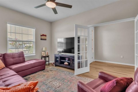 House in Davenport, Florida 3 bedrooms, 188.5 sq.m. № 1873545 - photo 6