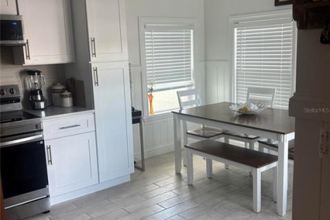 Condominio en venta en Englewood, Florida, 1 dormitorio, 44.41 m2 № 2156785 - foto 4
