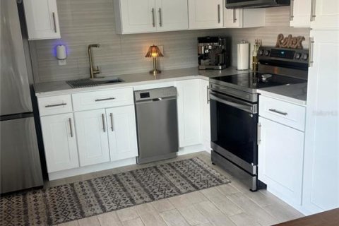 Condominio en venta en Englewood, Florida, 1 dormitorio, 44.41 m2 № 2156785 - foto 3