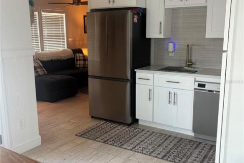Condominio en venta en Englewood, Florida, 1 dormitorio, 44.41 m2 № 2156785 - foto 5