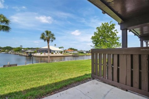 Condo in Palm Coast, Florida, 2 bedrooms № 2094779 - photo 25