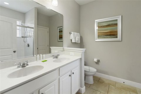 Casa en venta en Davenport, Florida, 6 dormitorios, 305.18 m2 № 1722221 - foto 19
