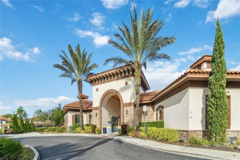 Casa en venta en Davenport, Florida, 6 dormitorios, 305.18 m2 № 1722221 - foto 4
