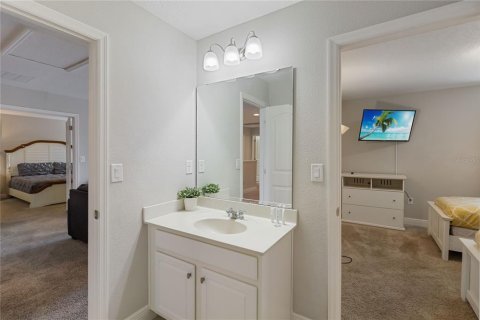 Casa en venta en Davenport, Florida, 6 dormitorios, 305.18 m2 № 1722221 - foto 28