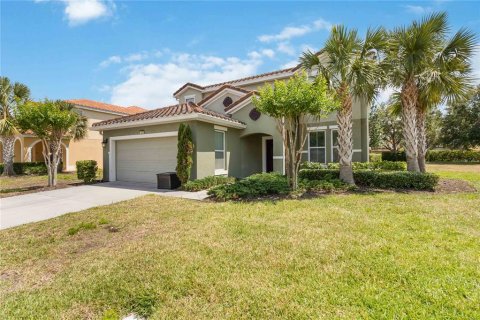 Casa en venta en Davenport, Florida, 6 dormitorios, 305.18 m2 № 1722221 - foto 1