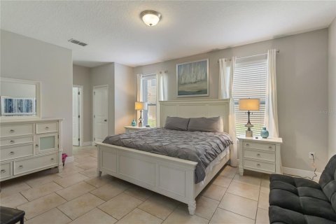 Casa en venta en Davenport, Florida, 6 dormitorios, 305.18 m2 № 1722221 - foto 17
