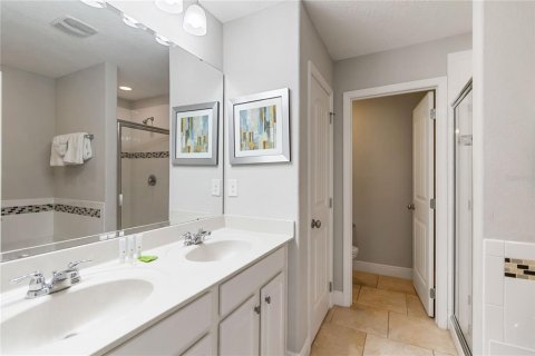 Casa en venta en Davenport, Florida, 6 dormitorios, 305.18 m2 № 1722221 - foto 25
