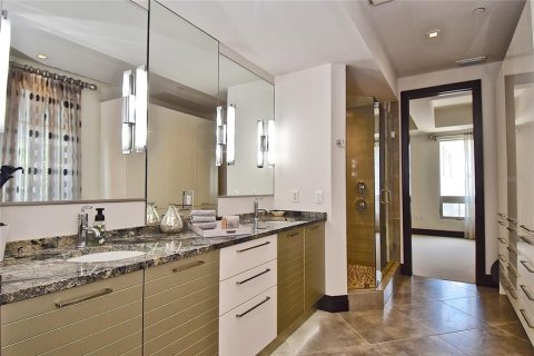 Купить кондоминиум в Сарасота, Флорида 10 комнат, 502.14м2, № 1048775 - фото 23
