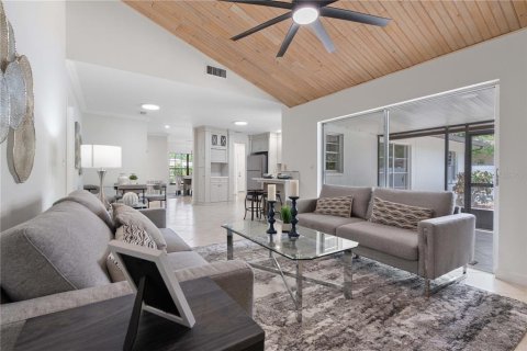 Villa ou maison à vendre à Tampa, Floride: 4 chambres, 187.11 m2 № 1761138 - photo 26