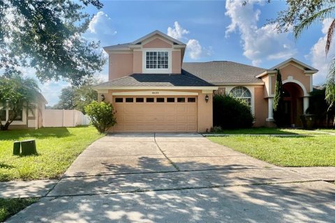 Casa en venta en Kissimmee, Florida, 5 dormitorios, 282.24 m2 № 1913206 - foto 2
