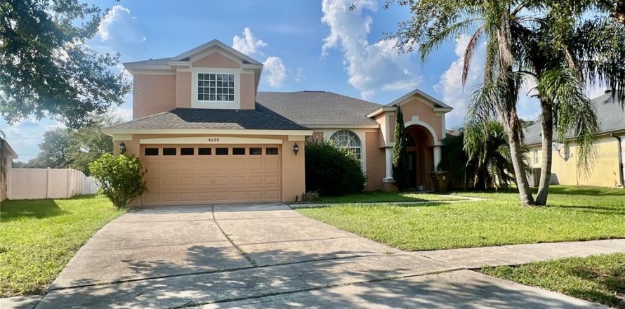Casa en Kissimmee, Florida 5 dormitorios, 282.24 m2 № 1913206