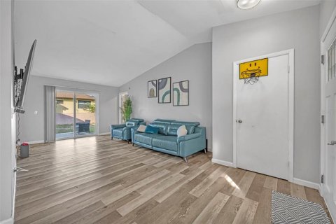 Casa en venta en Ocala, Florida, 3 dormitorios, 156.73 m2 № 2121750 - foto 9