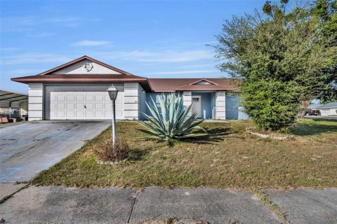 Villa ou maison à Ocala, Floride 3 chambres, 156.73 m2 № 2121750