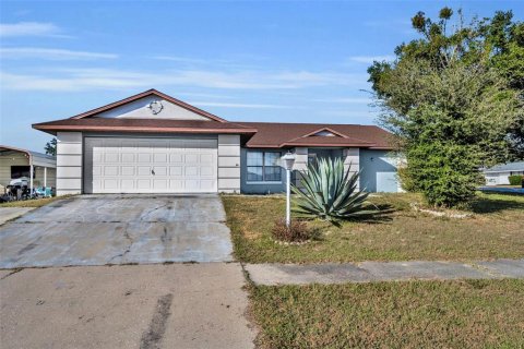 Casa en venta en Ocala, Florida, 3 dormitorios, 156.73 m2 № 2121750 - foto 3