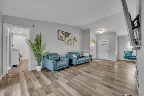 Casa en venta en Ocala, Florida, 3 dormitorios, 156.73 m2 № 2121750 - foto 8