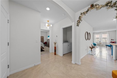 Villa ou maison à vendre à Davenport, Floride: 4 chambres, 171.96 m2 № 2216361 - photo 11