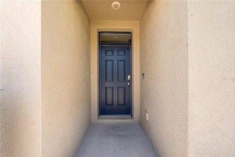 Villa ou maison à vendre à Davenport, Floride: 4 chambres, 171.96 m2 № 2216361 - photo 8