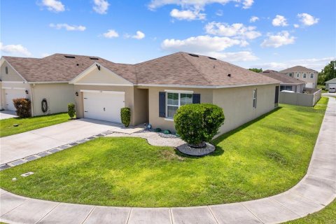 Villa ou maison à vendre à Davenport, Floride: 4 chambres, 171.96 m2 № 2216361 - photo 6