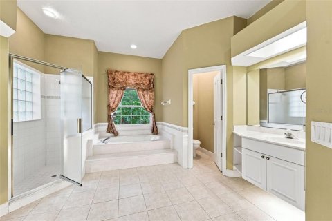 House in DeLand, Florida 4 bedrooms, 252.04 sq.m. № 2339729 - photo 27