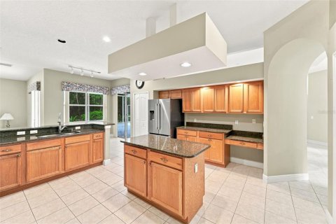 House in DeLand, Florida 4 bedrooms, 252.04 sq.m. № 2339729 - photo 14