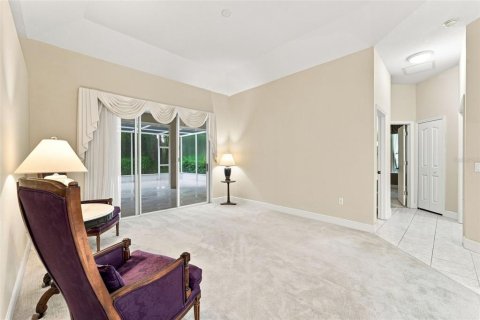 House in DeLand, Florida 4 bedrooms, 252.04 sq.m. № 2339729 - photo 11