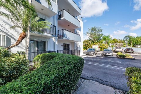 Condominio en venta en Miami, Florida, 2 dormitorios, 83.61 m2 № 2000672 - foto 27