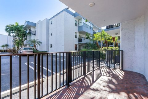 Condominio en venta en Miami, Florida, 2 dormitorios, 83.61 m2 № 2000672 - foto 22