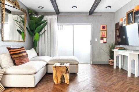 Купить кондоминиум в Майами-Бич, Флорида 1 спальня, 63.45м2, № 2005703 - фото 4