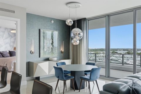 Condominio en venta en Sarasota, Florida, 2 dormitorios, 154.68 m2 № 2289687 - foto 28