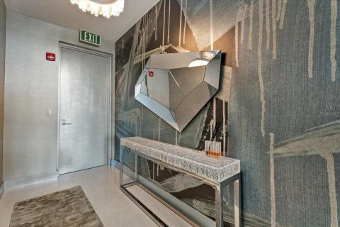 Condominio en venta en Sarasota, Florida, 2 dormitorios, 154.68 m2 № 2289687 - foto 8