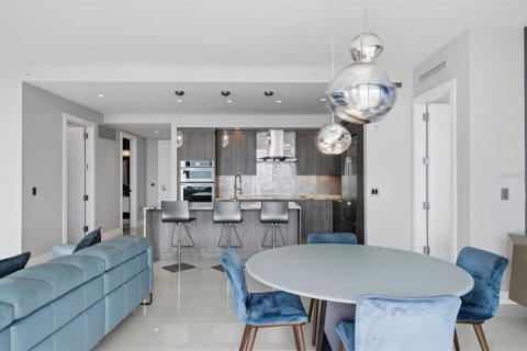Condominio en venta en Sarasota, Florida, 2 dormitorios, 154.68 m2 № 2289687 - foto 19