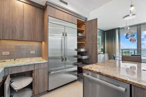 Condominio en venta en Sarasota, Florida, 2 dormitorios, 154.68 m2 № 2289687 - foto 14