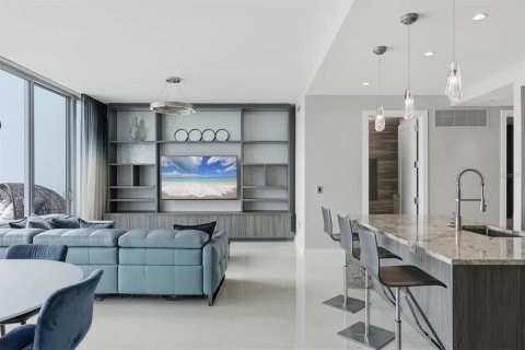 Condominio en venta en Sarasota, Florida, 2 dormitorios, 154.68 m2 № 2289687 - foto 16