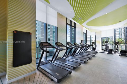 Condominio en alquiler en Miami, Florida, 3 dormitorios, 103.12 m2 № 2078794 - foto 21