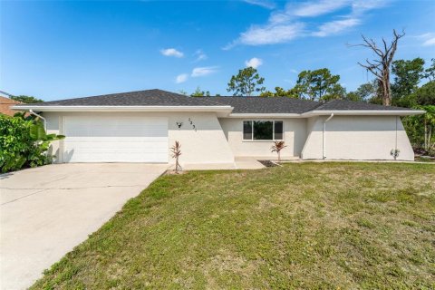 Villa ou maison à vendre à Port Charlotte, Floride: 3 chambres, 203.08 m2 № 2144081 - photo 2