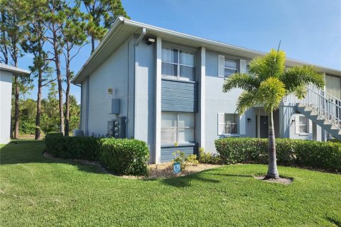 Condo in Punta Gorda, Florida, 2 bedrooms № 2204715