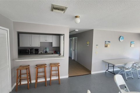 Condo in Punta Gorda, Florida, 2 bedrooms  № 2204715 - photo 18