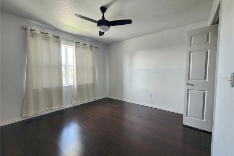 Condo in Punta Gorda, Florida, 2 bedrooms  № 2204715 - photo 13