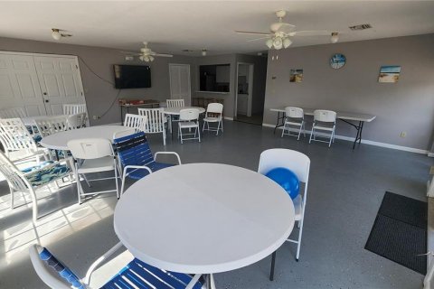 Condo in Punta Gorda, Florida, 2 bedrooms  № 2204715 - photo 17