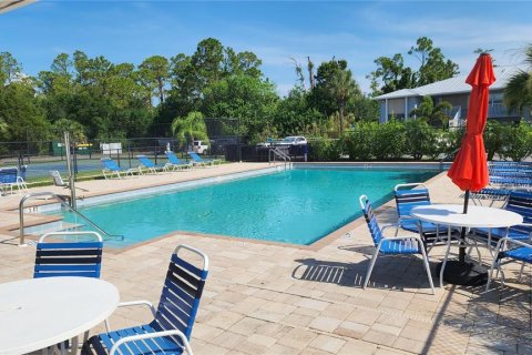 Condo in Punta Gorda, Florida, 2 bedrooms  № 2204715 - photo 19