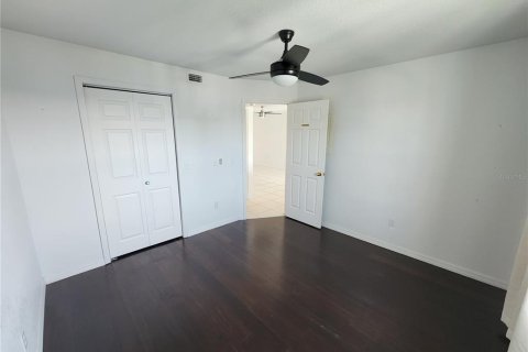Condo in Punta Gorda, Florida, 2 bedrooms  № 2204715 - photo 11