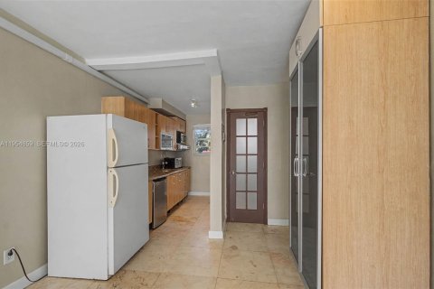 Apartamento en alquiler en Miami Beach, Florida № 2008415 - foto 18