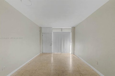 Apartamento en alquiler en Miami Beach, Florida № 2008415 - foto 6