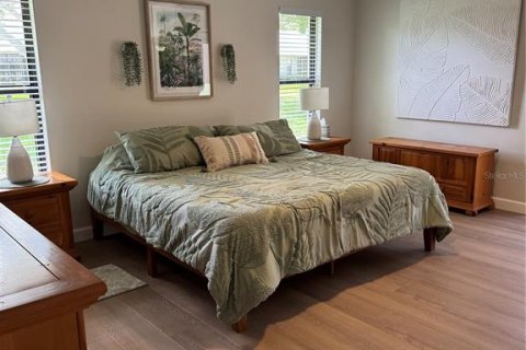 House in Sarasota, Florida 3 bedrooms, 185.8 sq.m. № 1915830 - photo 17