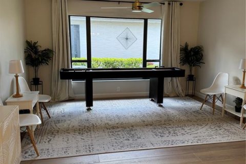 House in Sarasota, Florida 3 bedrooms, 185.8 sq.m. № 1915830 - photo 4